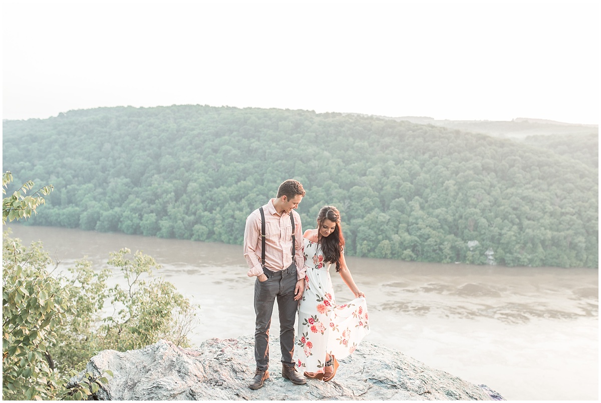 a_pinnacle_overlook_engagement_session_kelsey_renee_photography_0023