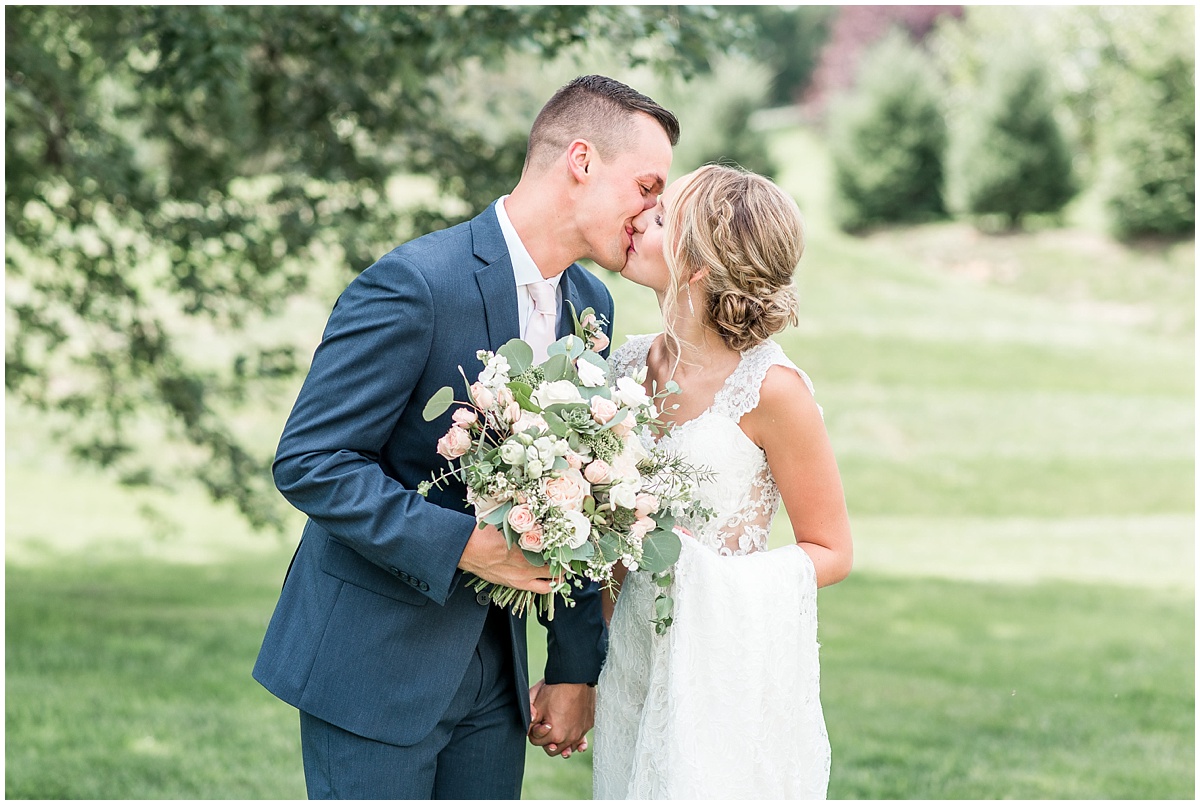a_stoltzfus_homestead_and_gardens_wedding_kelsey_renee_photography_0055