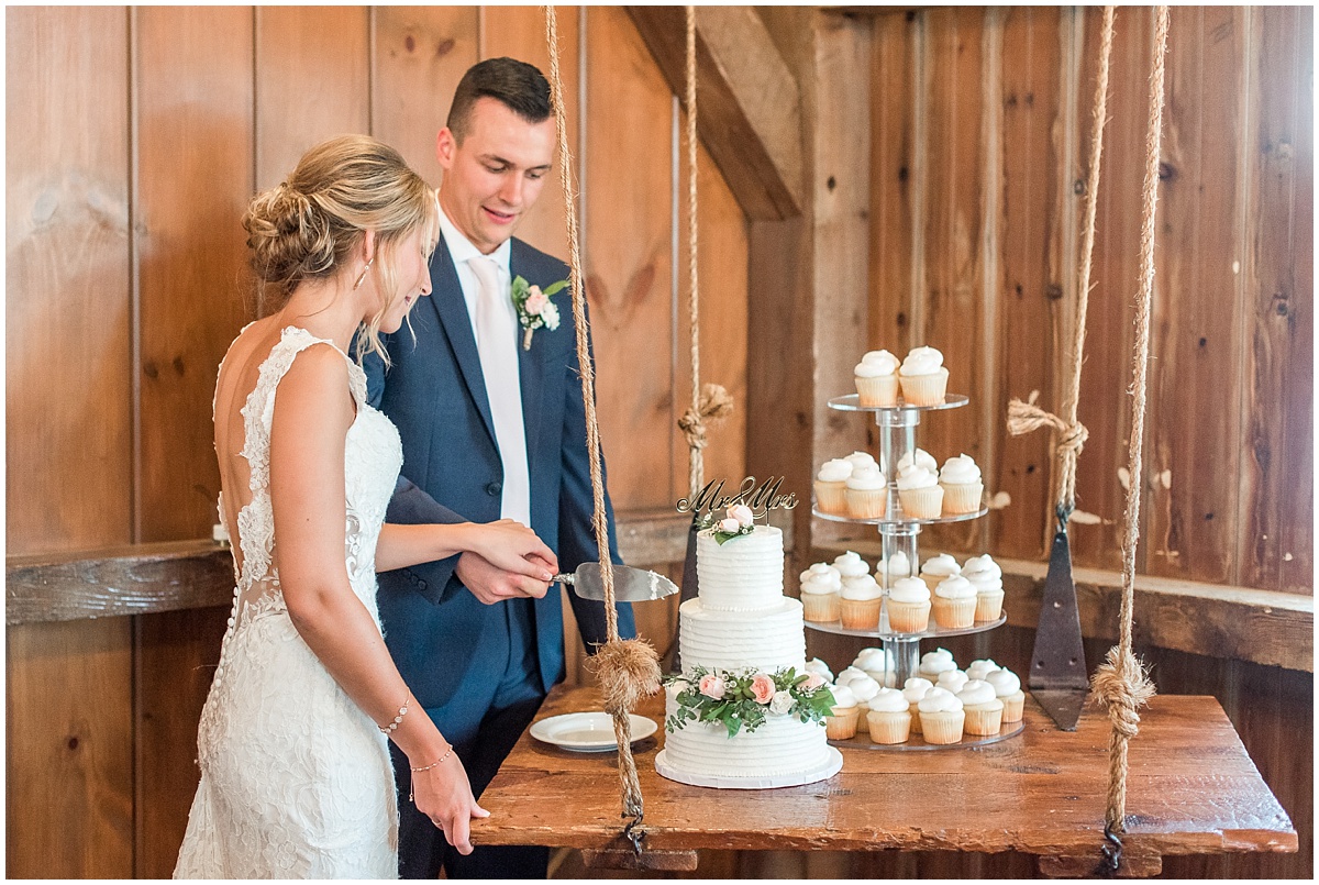 a_stoltzfus_homestead_and_gardens_wedding_kelsey_renee_photography_0140