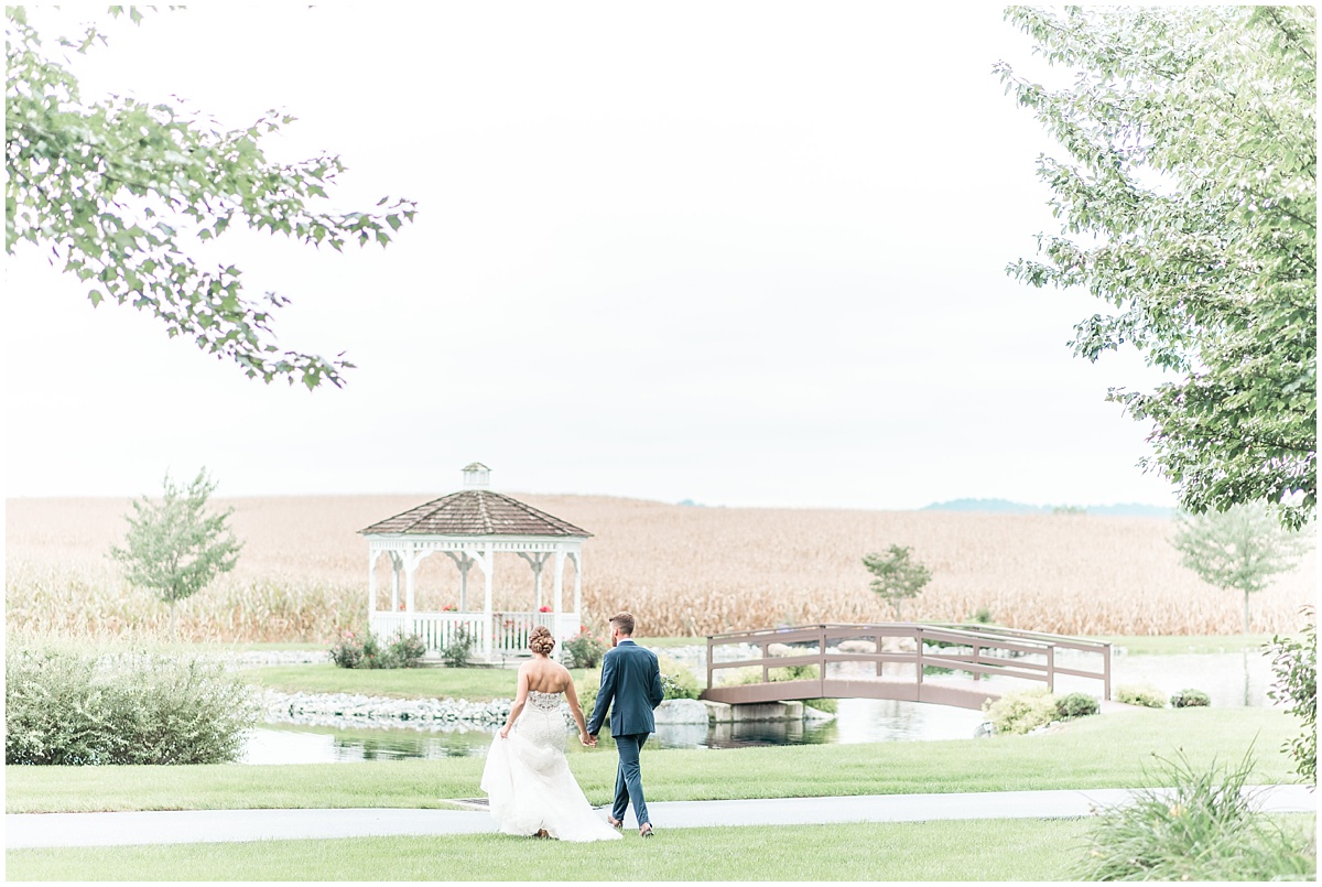 a_harvest_view_barn_wedding_elizabethtown_pa_by_kelsey_renee_photography_0035