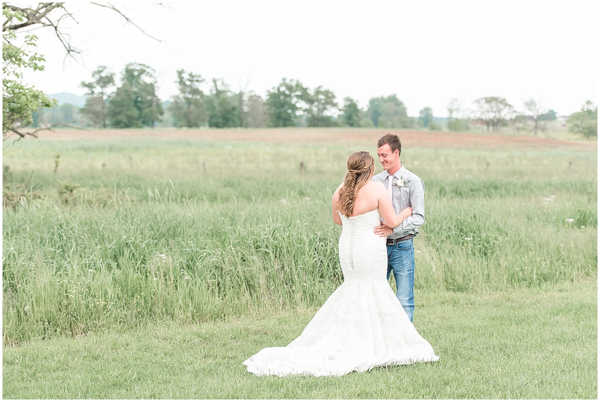 a_blush_outdoor_backyard_wedding_by_kelsey_renee_photography_0024