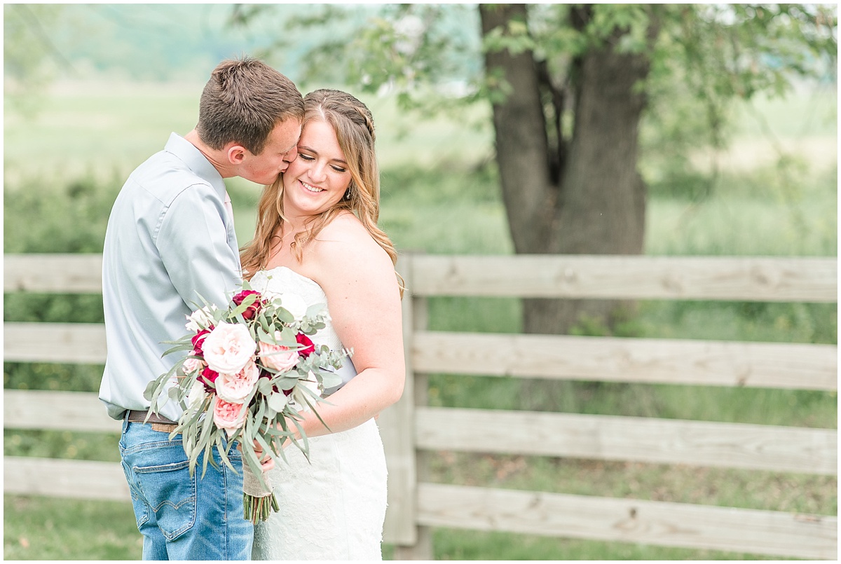 a_blush_outdoor_backyard_wedding_by_kelsey_renee_photography_0053