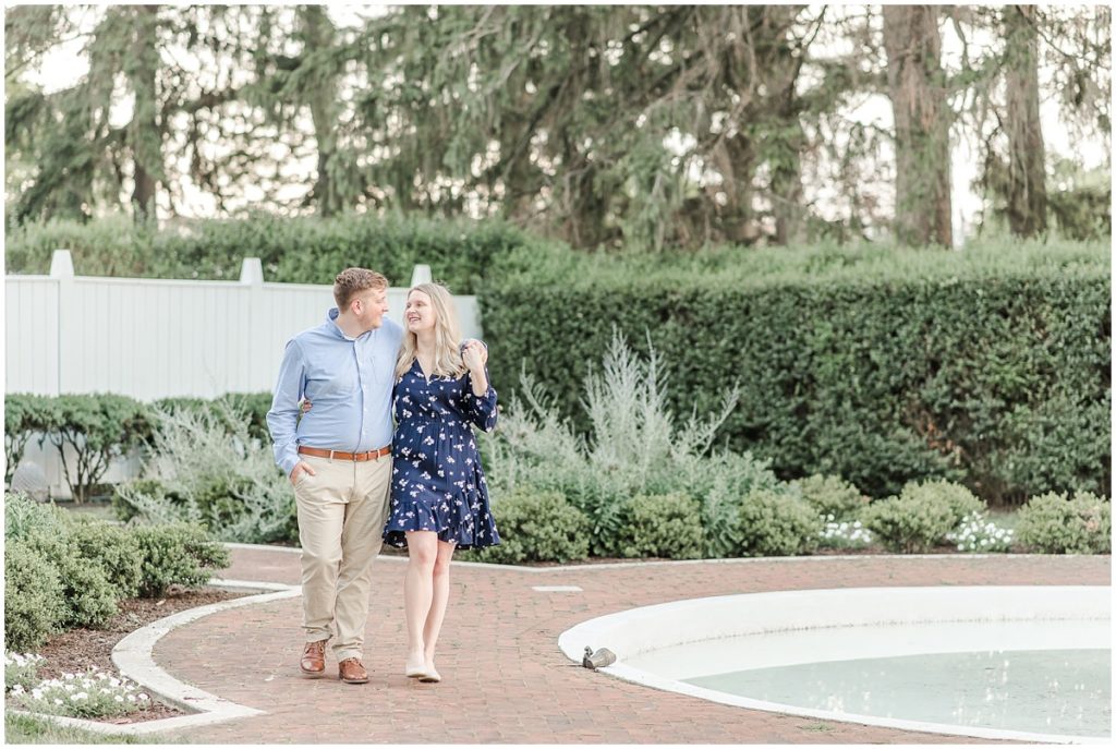 White Chimneys Engagement Session by Kelsey Renee Photography